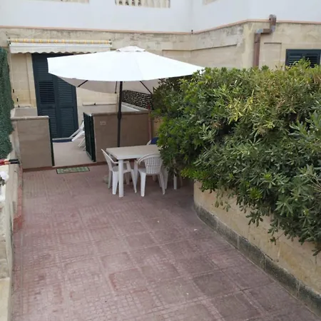 Apartment Nikla House Renovated
